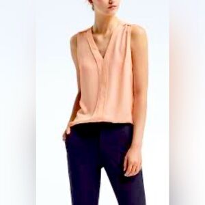 NWOT Banana Republic Soft Satin Split Neck Tank Top Shirt Cami - Size Small